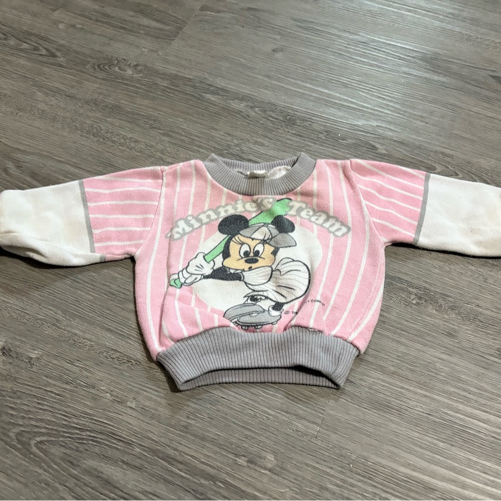 Vintage Disney Pink and Gray Sweater with Minnie Mouse Design